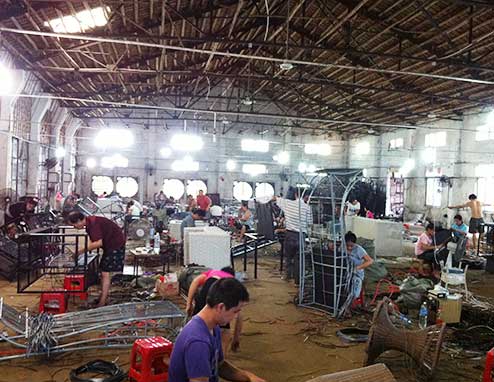  Outdoor Rattan Dinning Chair and Table in Garden Furniture